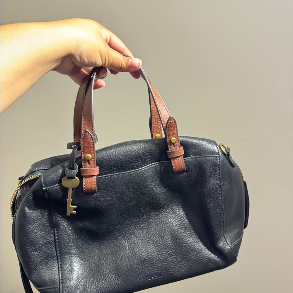 Fossil Black and Brown Leather Shoulder Bag